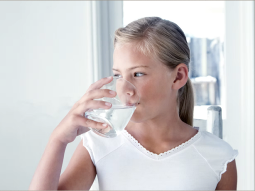 Boire mieux : les meilleurs conseils de Julie, infirmière et praticienne Renata França dans le 13. Boire mieux : les meilleurs conseils de Julie, infirmière et praticienne Renata França dans le 13.