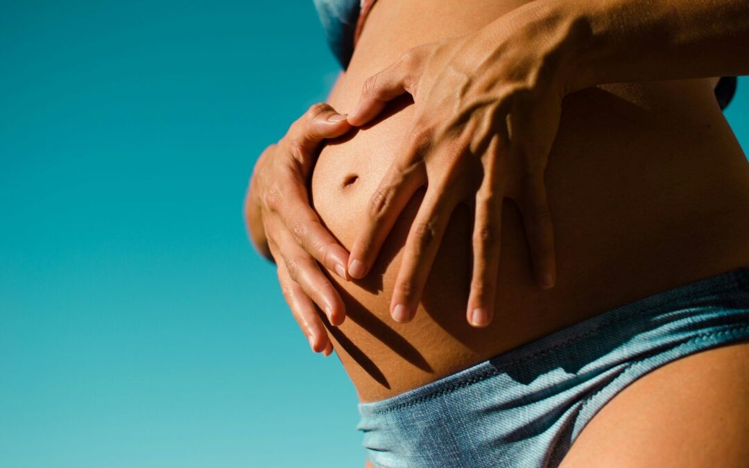 Ventre femme enceinte grossesse